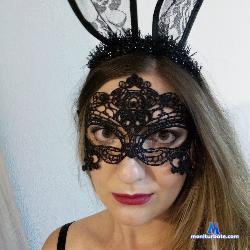 GoldyMonika stripchat livecam performer profile