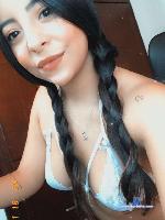 Petite_Doll stripchat livecam show performer room profile