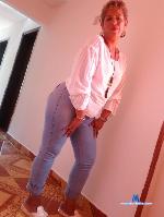 lilyshung stripchat livecam show performer room profile