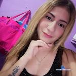 caroline_crisbell stripchat livecam show performer room profile