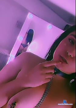 _roxyy_ stripchat livecam performer profile