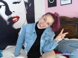 D3b0r4 stripchat livecam performer profile