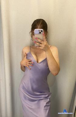 EmilySunch stripchat livecam performer profile