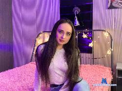 Charlott_Yorks stripchat livecam performer profile