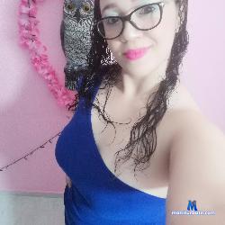 pearlwhite_ stripchat livecam performer profile