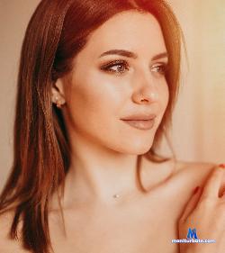 mmmPolina stripchat livecam performer profile