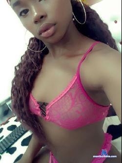 SiaraBrown stripchat livecam performer profile
