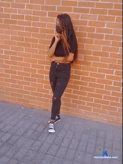 Selynah4S stripchat livecam performer profile