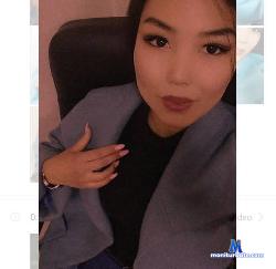 Xiyanin stripchat livecam performer profile