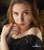 JunaMurrey stripchat livecam show performer room profile