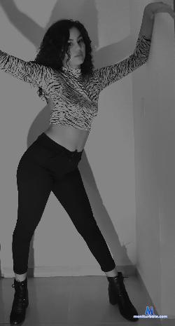 ninfaykenyal_XL stripchat livecam performer profile