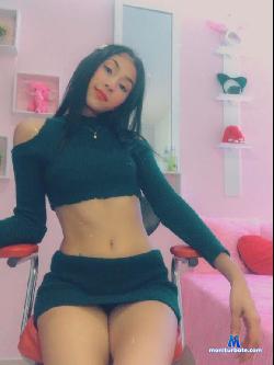 emillycooper_ stripchat livecam performer profile