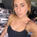 sarah_small stripchat livecam show performer room profile