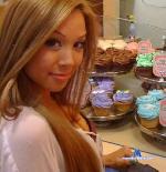 MollyWon stripchat livecam show performer room profile