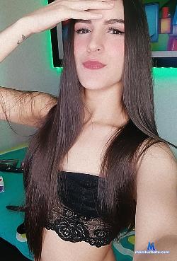 oriana_97 stripchat livecam performer profile