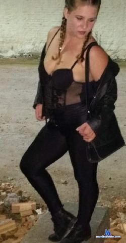 littlereddelicius stripchat livecam performer profile