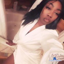 Peach_Keekee stripchat livecam performer profile
