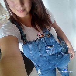 Lau_Mon stripchat livecam performer profile