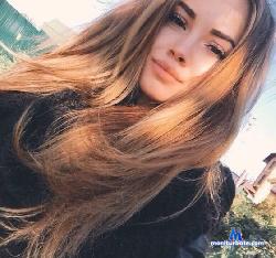 BillionCold stripchat livecam performer profile