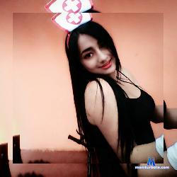 BUNNY-HOT stripchat livecam performer profile