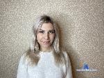 LiamaMuller stripchat livecam show performer room profile