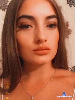 Milana_Angel stripchat livecam performer profile