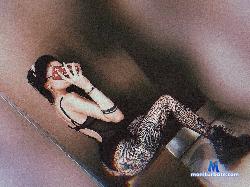 Oksi_kitty stripchat livecam performer profile