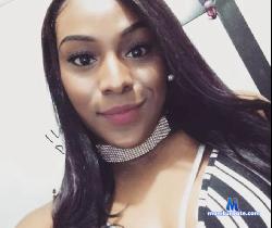 EbonyHudson stripchat livecam performer profile