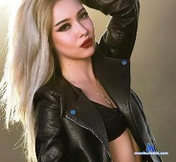 kitty_crystal stripchat livecam performer profile