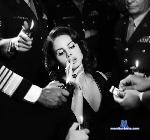 AlisGolden stripchat livecam show performer room profile