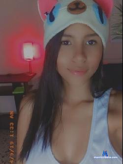 emily_dark_ stripchat livecam performer profile
