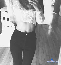 Ella_One stripchat livecam performer profile