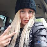 KhloyaKiss stripchat livecam show performer room profile