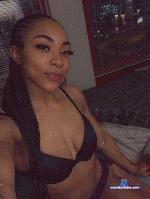 LittlePrettyEbony21 stripchat livecam show performer room profile