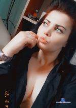 DanielleRivers stripchat livecam show performer room profile