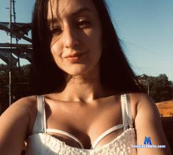 perfectt_Julia stripchat livecam performer profile