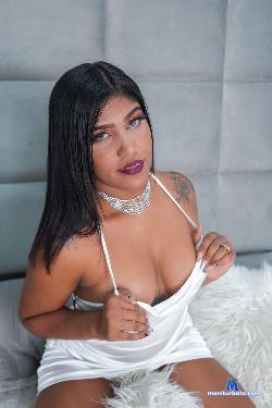 AliceWils stripchat livecam performer profile
