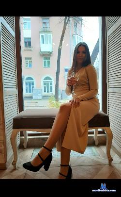 _ytiusa_ stripchat livecam performer profile