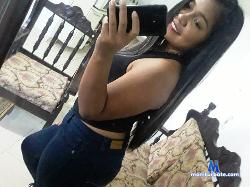Dulcce-Dol stripchat livecam performer profile