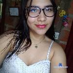 Aianna_Curvy stripchat livecam show performer room profile