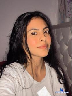 Alannafoxy stripchat livecam performer profile