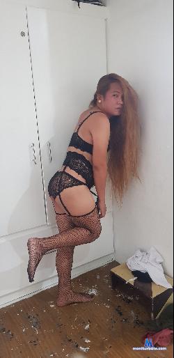 GIRLYxTRANNY stripchat livecam performer profile
