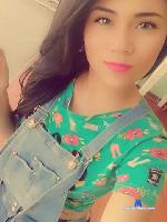 kinny_ stripchat livecam show performer room profile