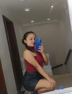 wet_WILD_Louise stripchat livecam performer profile