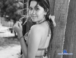 aloia_x stripchat livecam performer profile