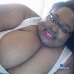 Loves_Aura stripchat livecam show performer room profile