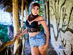 YaniraMuslim stripchat livecam show performer room profile
