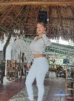abye33 stripchat livecam show performer room profile