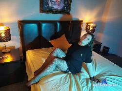 Eva_Yolo stripchat livecam performer profile