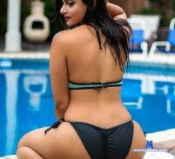 Summi32 stripchat livecam performer profile